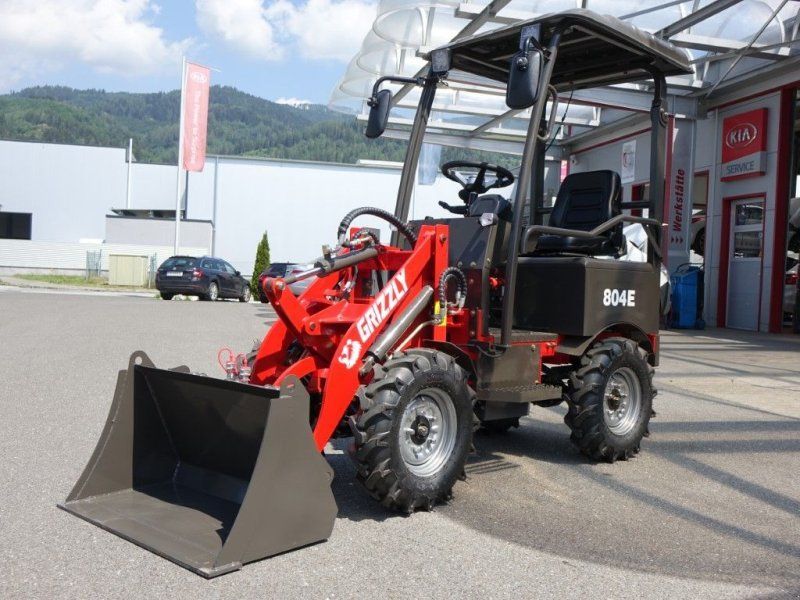 Grizzly 804 elektro-Hoflader 4WD