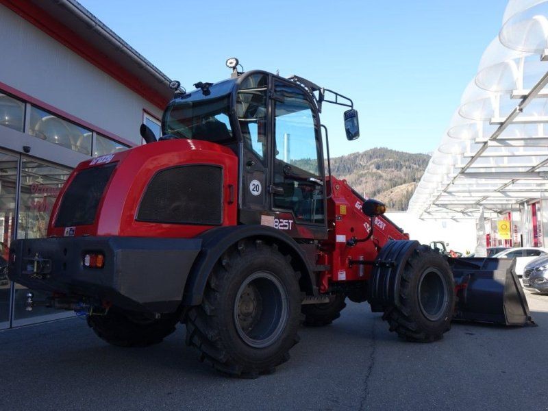 Grizzly 825Telelader 4WD Euro5! 2 Jahre mobile Garantie