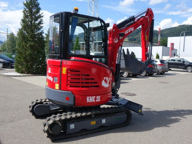 Grizzly KME28 mit hydr. Schnellwech.