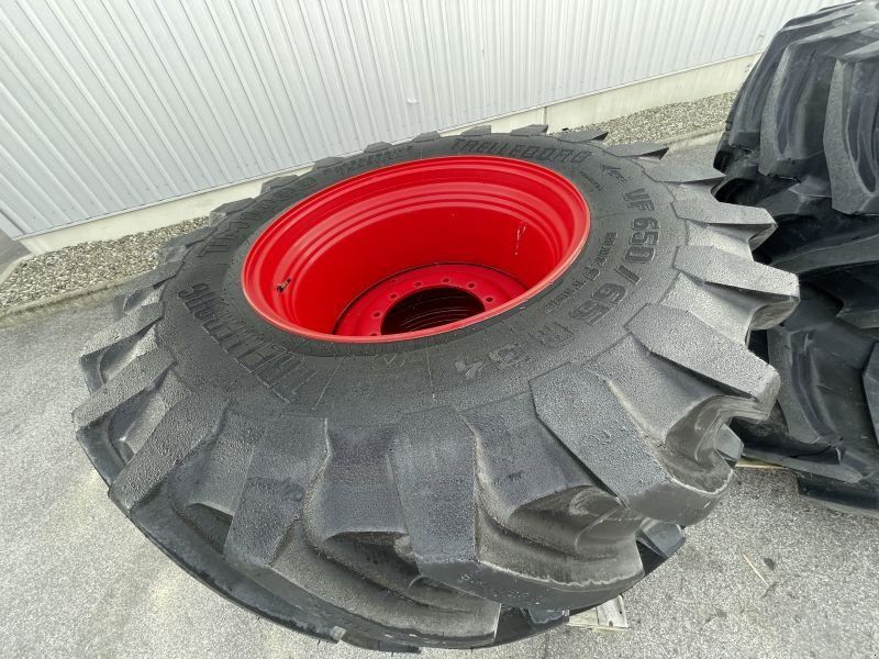 Fendt TB VF650/65R34 u. VF710/75R42