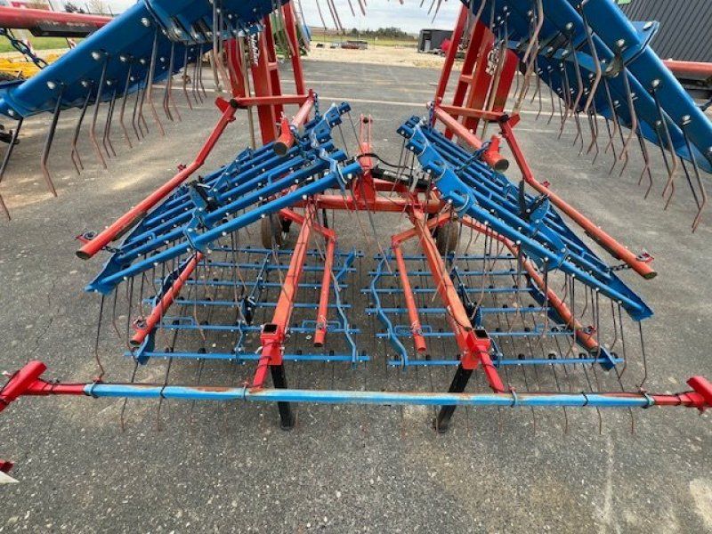 Hatzenbichler Bineuse Herse étrille 12m