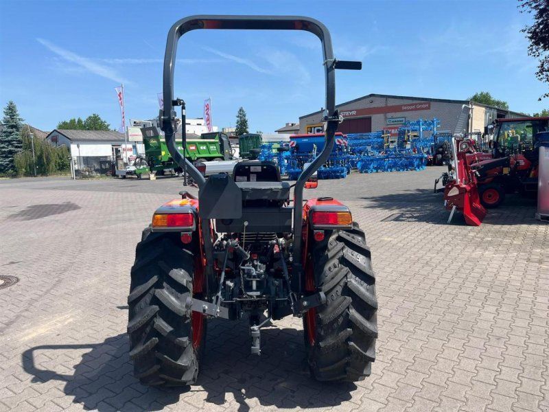Kubota L1-382 DHW EC HYDROSTAT