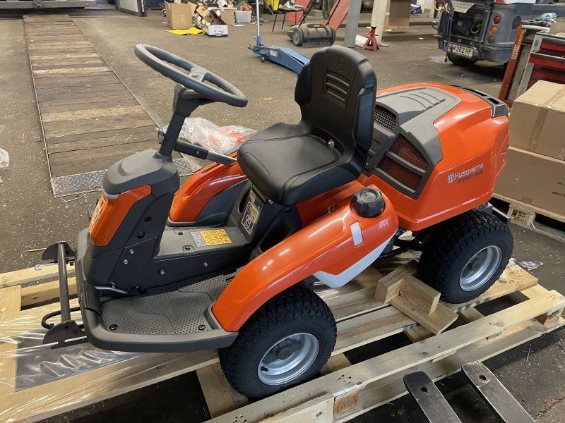 Husqvarna Rider 216TsAWD