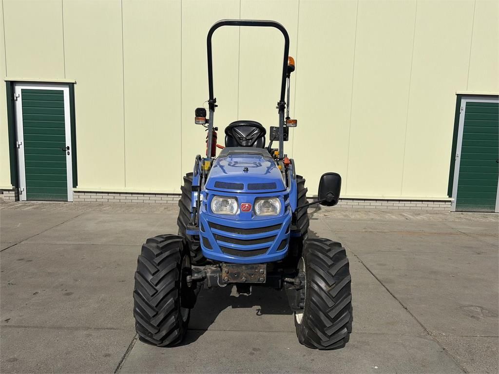 Iseki TM 3265 Hydro Compact tractor