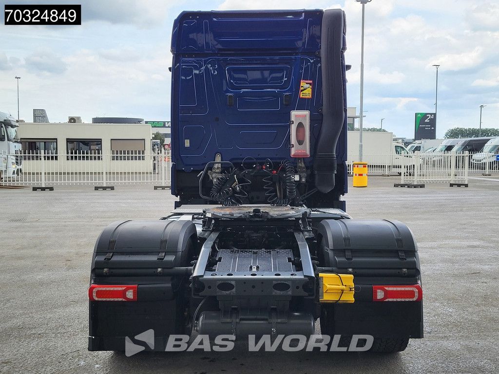 Mercedes Actros 1846 4X2 BigSpace Retarder PTO Full-Air Alcoa's ACC