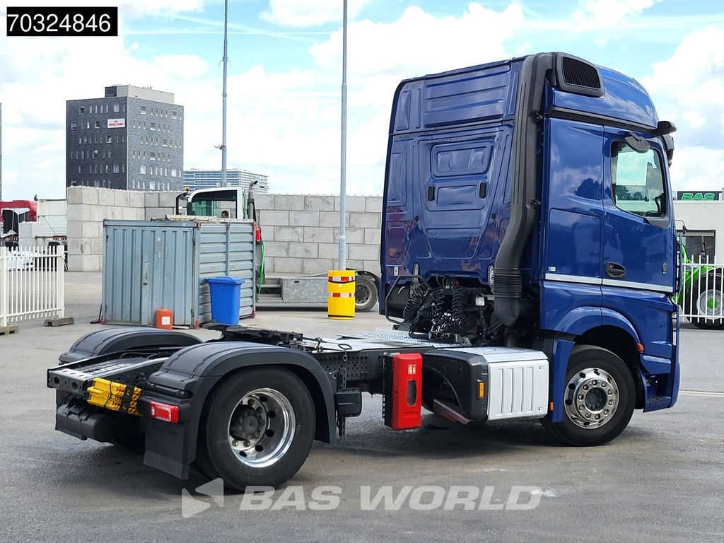 Mercedes Actros 1846 4X2 BigSpace Retarder PTO Full-Air Alcoa's ACC