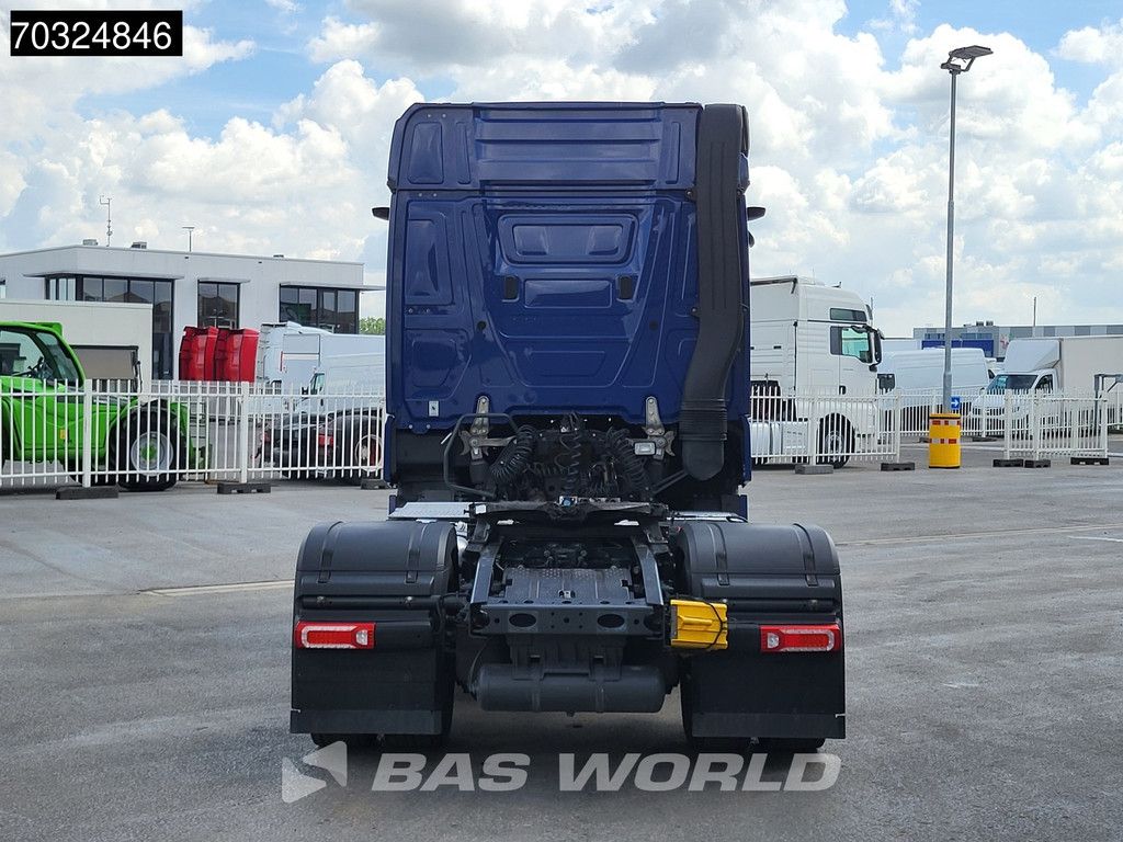 Mercedes Actros 1846 4X2 BigSpace Retarder PTO Full-Air Alcoa's ACC