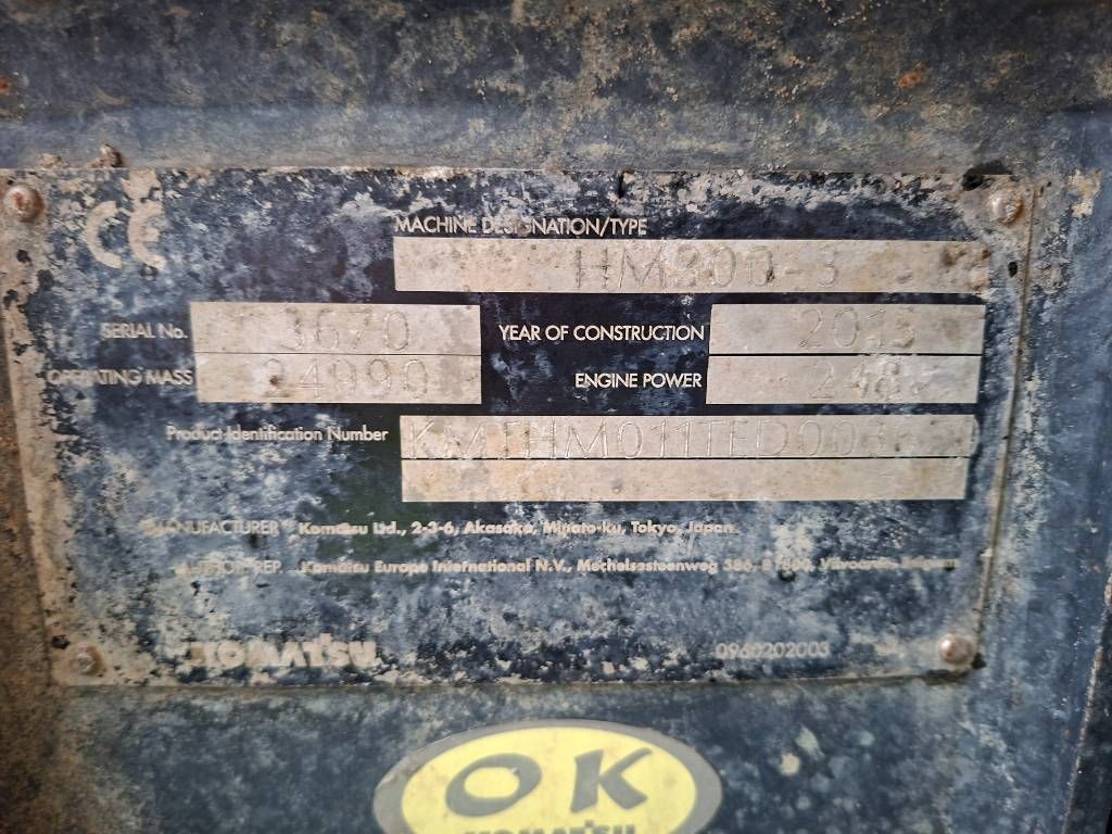 Komatsu HM 300-3