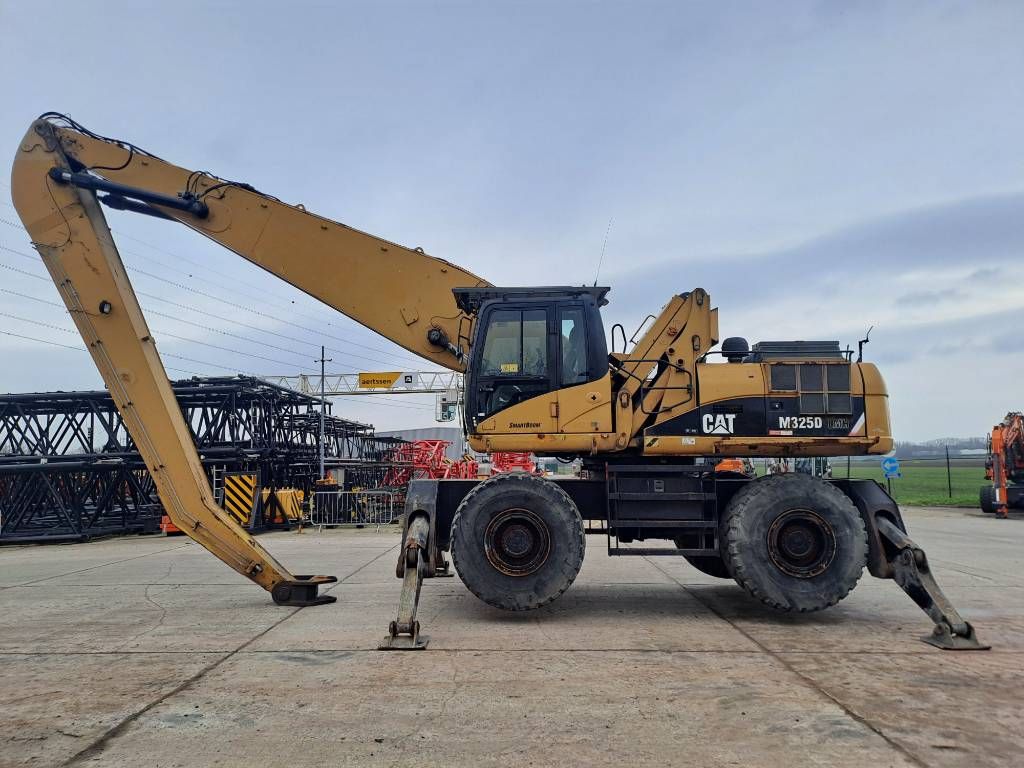 CAT M 325 D L MH