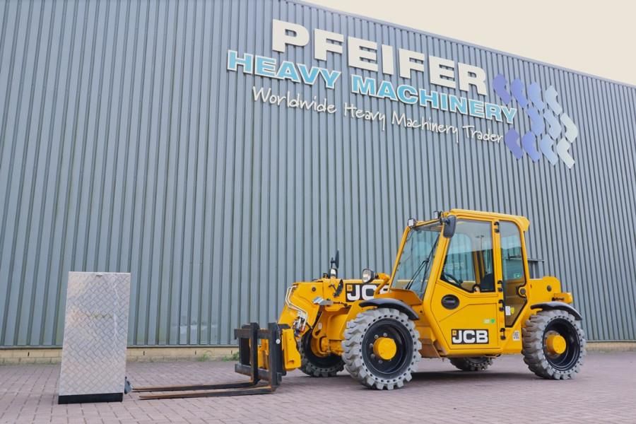 JCB 525-60E Fully Electric, 2500kg Capacity, 6m Liftin