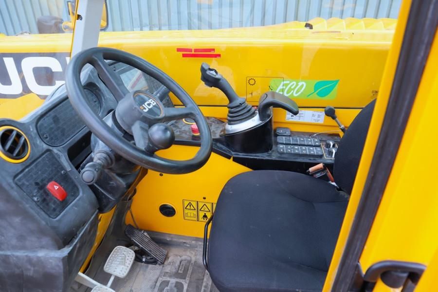 JCB 525-60E Fully Electric, 2500kg Capacity, 6m Liftin