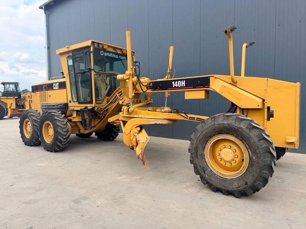 CAT 140H II