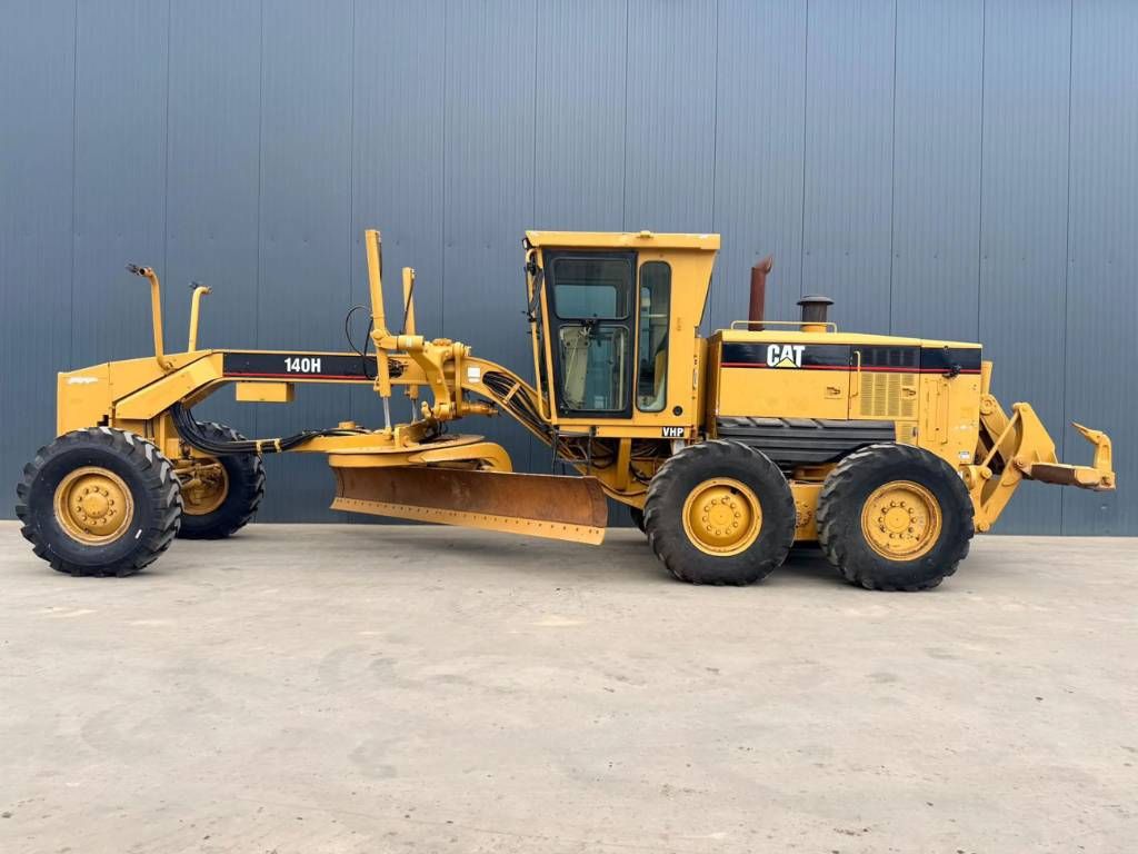 CAT 140H II