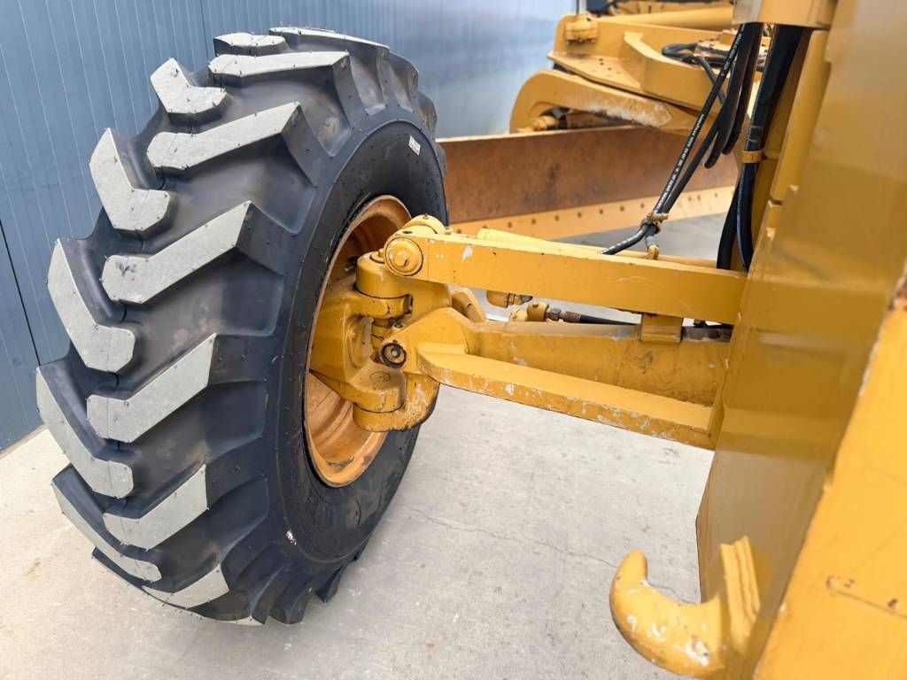 CAT 140H II