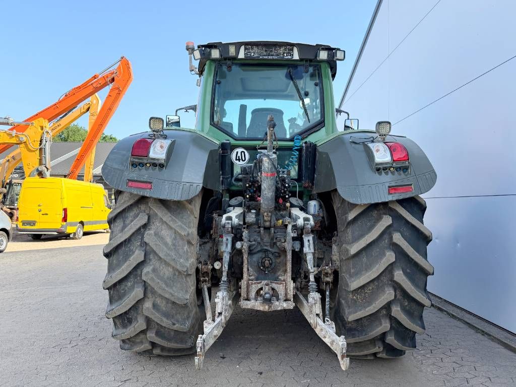 Fendt 936 Vario - Front Lift / 6 Hydraulic Valves