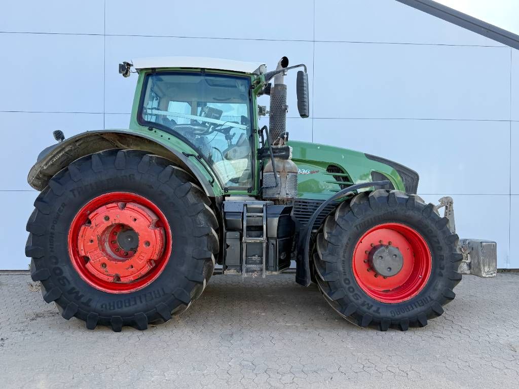 Fendt 936 Vario - Front Lift / 6 Hydraulic Valves