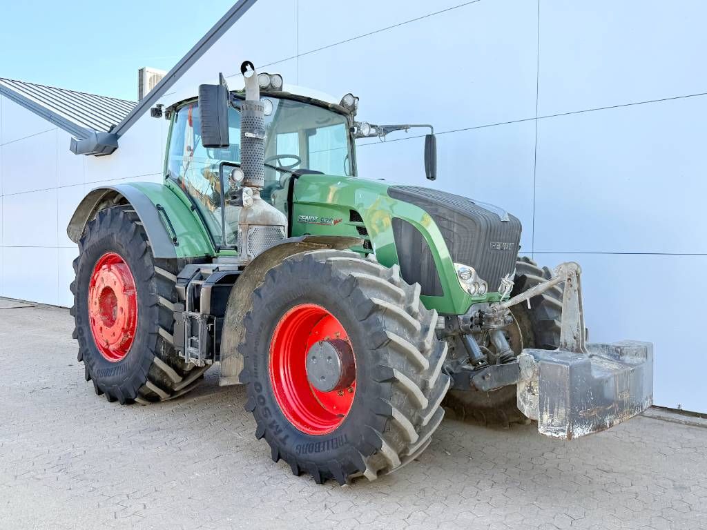 Fendt 936 Vario - Front Lift / 6 Hydraulic Valves