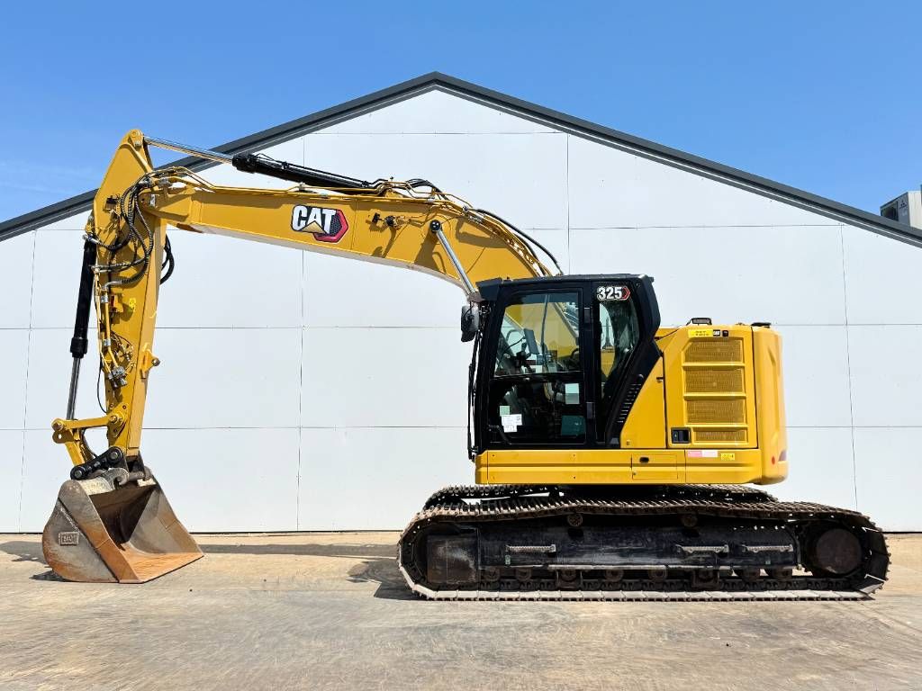 CAT 325 07B Next Gen - GPS SYSTEM / Rear + Side Camera