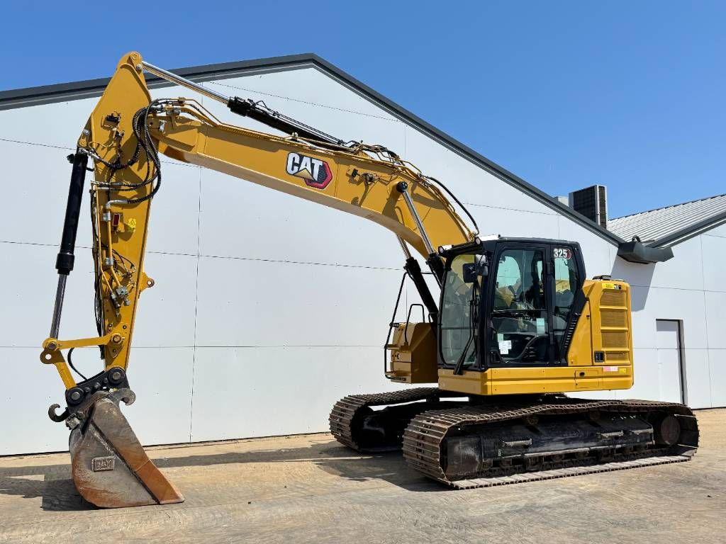 CAT 325 07B Next Gen - GPS SYSTEM / Rear + Side Camera