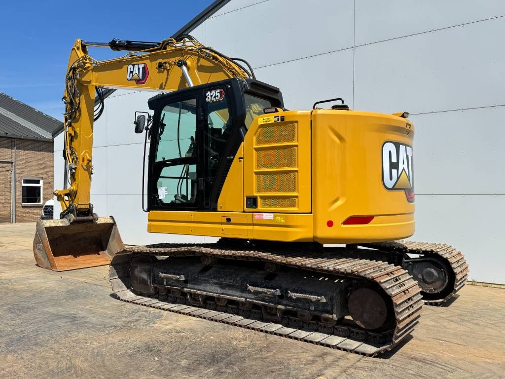 CAT 325 07B Next Gen - GPS SYSTEM / Rear + Side Camera