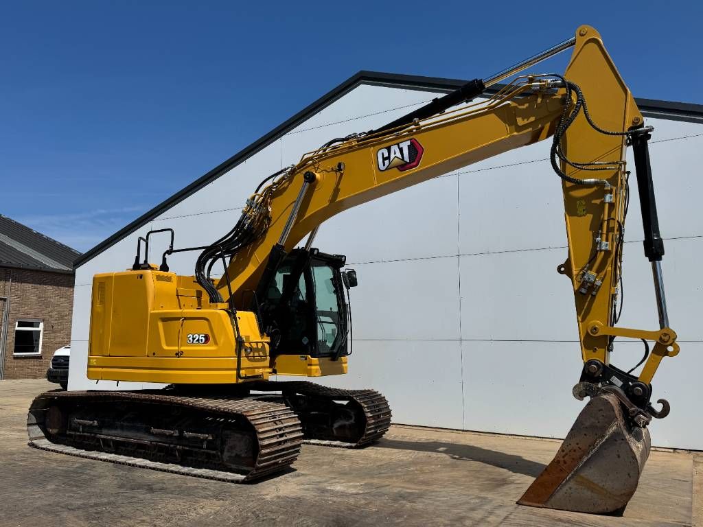 CAT 325 07B Next Gen - GPS SYSTEM / Rear + Side Camera
