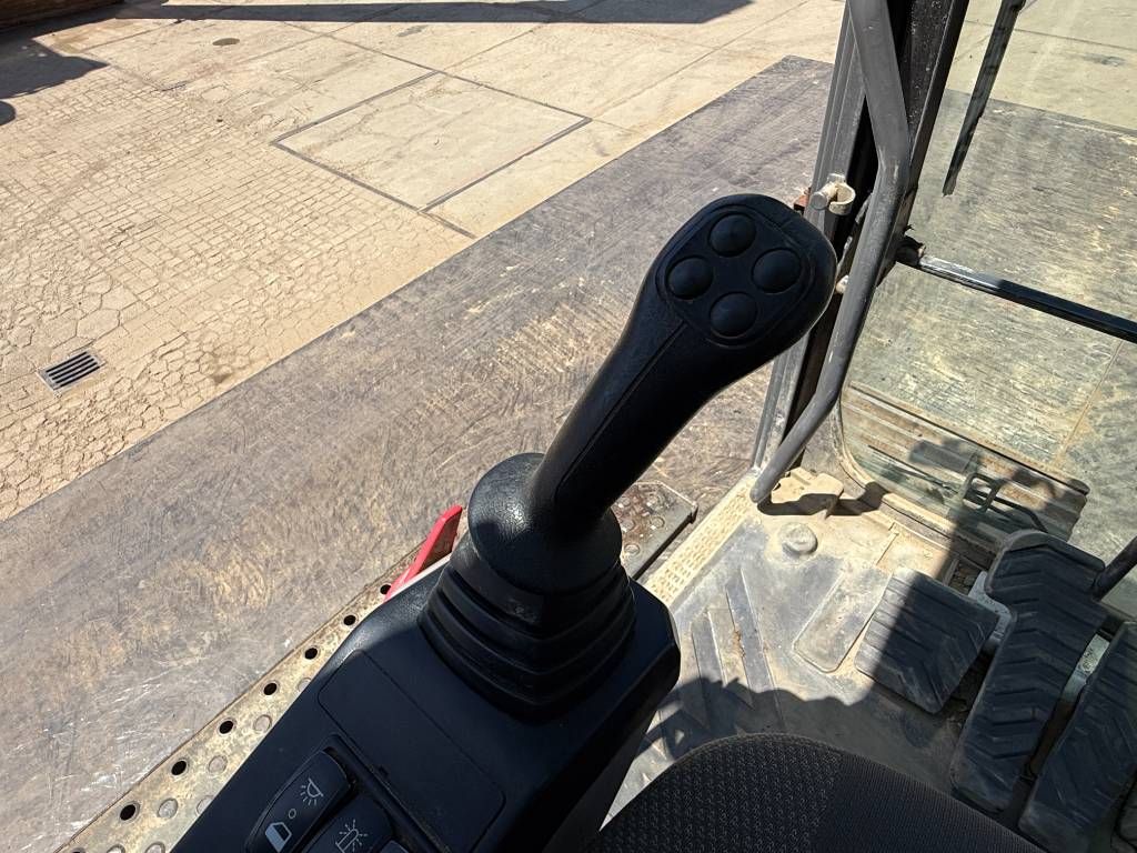 Volvo EC480EL - Top Condition! Rear + Side Camera!