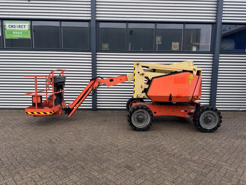 JLG 340AJ Hoogwerker Knikarmhoogwerker