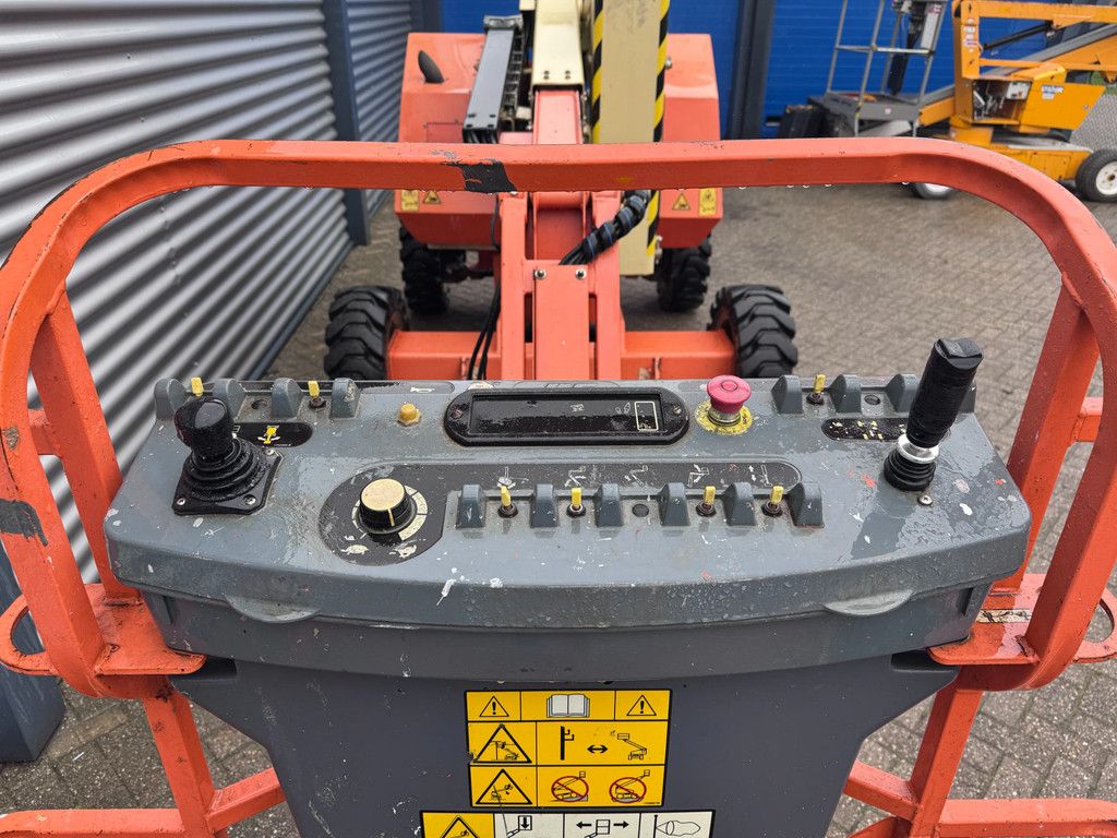 JLG 340AJ Hoogwerker Knikarmhoogwerker