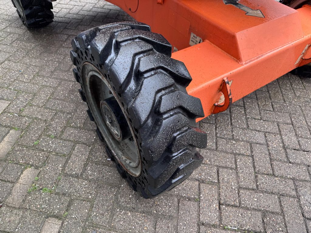 JLG 340AJ Hoogwerker Knikarmhoogwerker