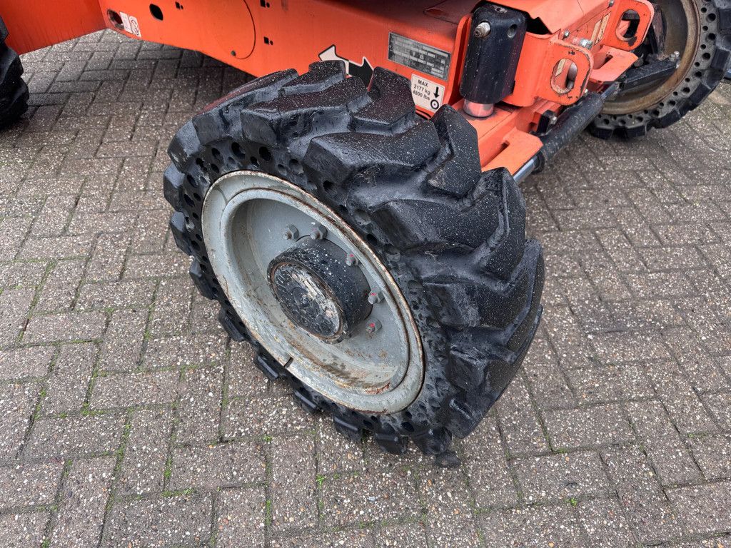 JLG 340AJ Hoogwerker Knikarmhoogwerker