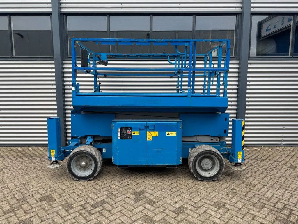 Genie GS3369DC Hoogwerker Schaarhoogwerker