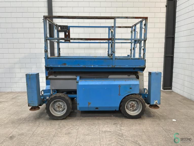 Scherenarbeitsbühne Genie GS-3268 2007