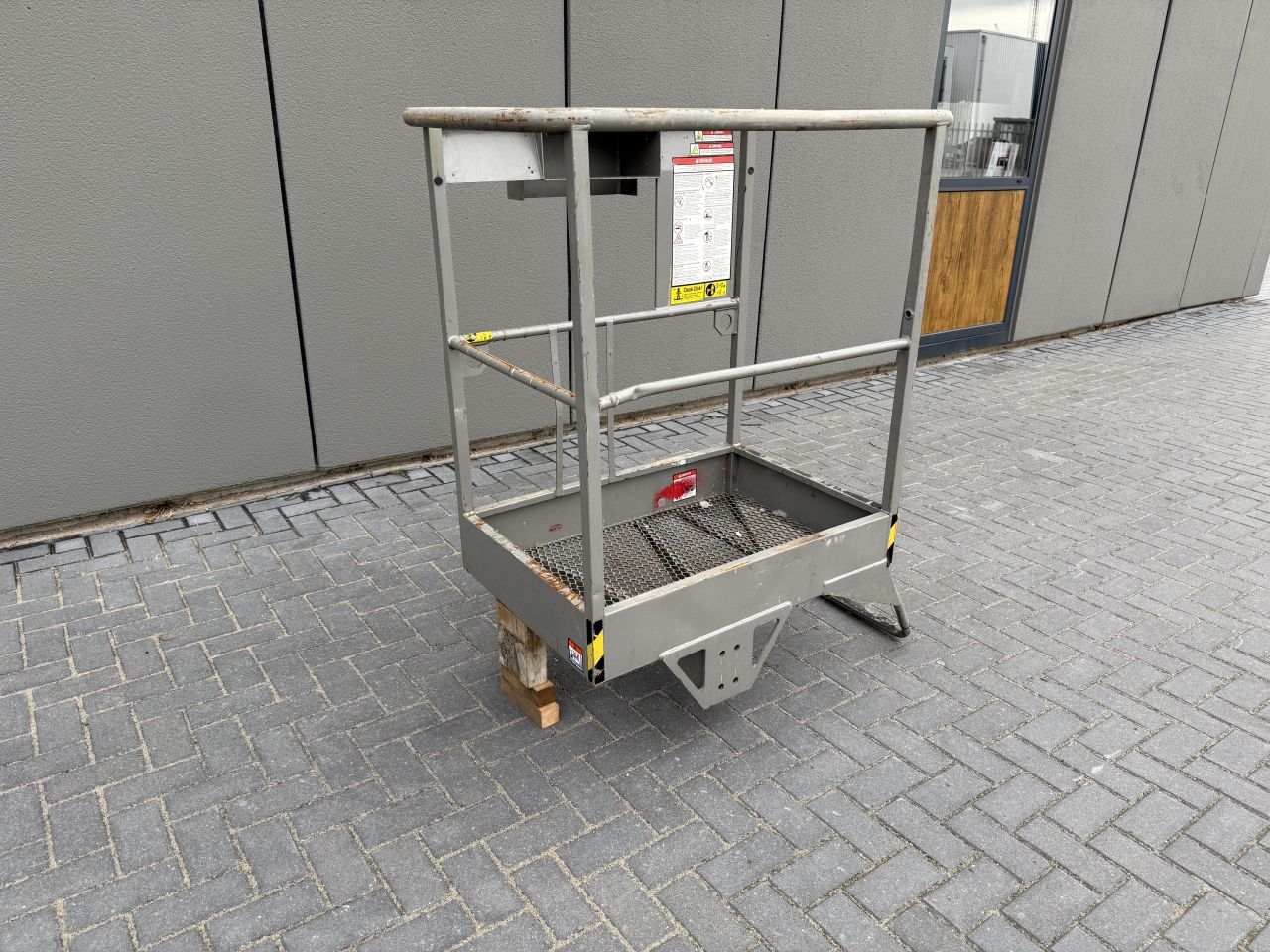 Werkbak Nifty Lift HR12