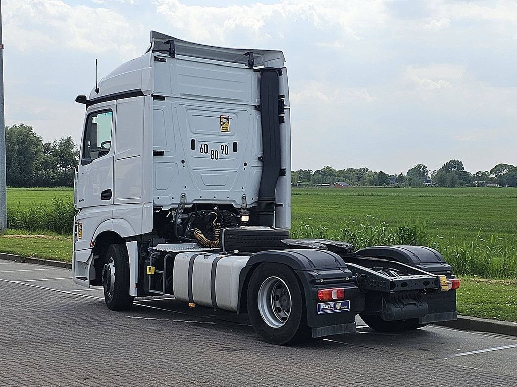 MERCEDES-BENZ ACTROS 1845 LS