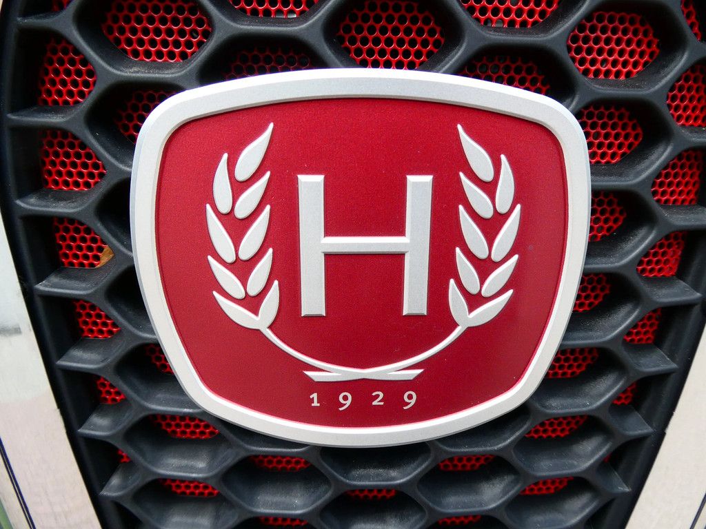 Hürlimann Prince 60 4wd / 0001 Draaiuren / Full Options