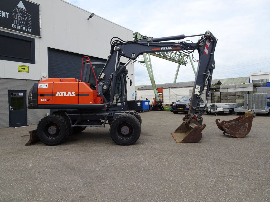 Atlas 160W