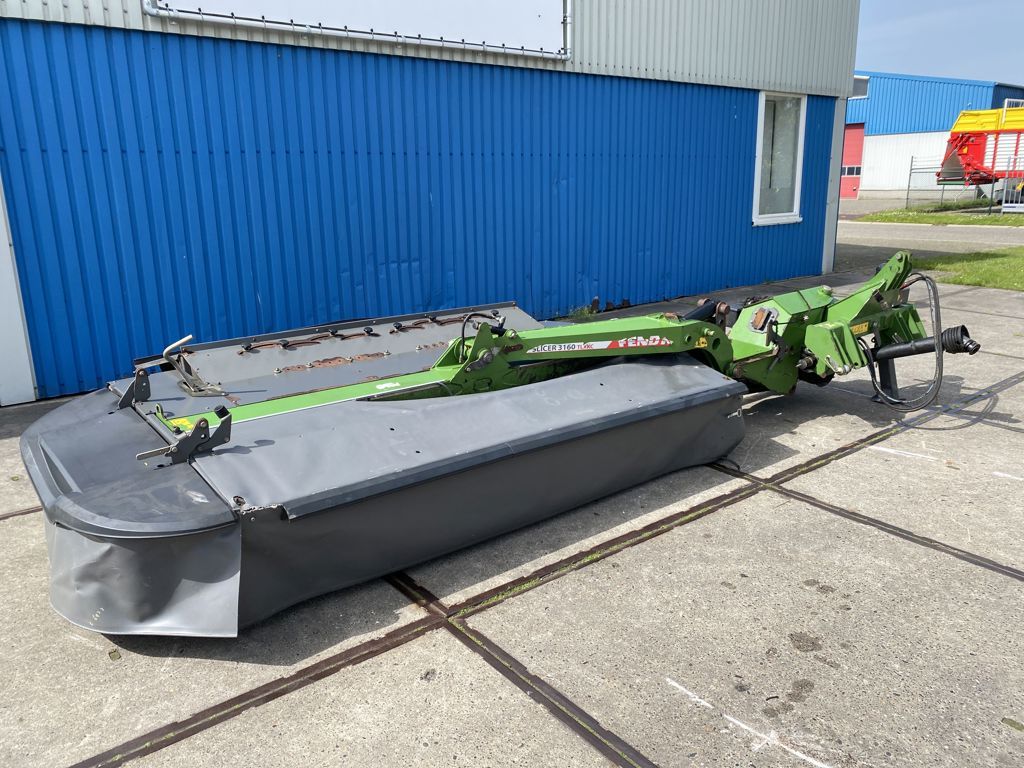 Fendt Slicer 3160 TLX-KC Achtermaaier met kneuzer