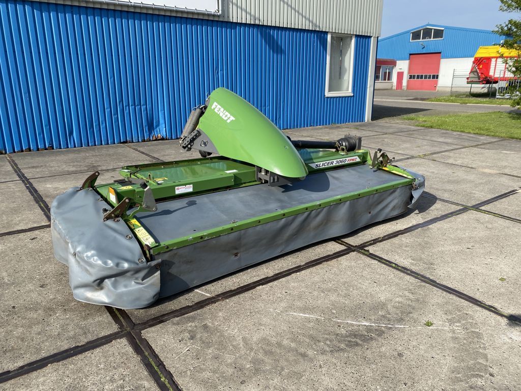 Fendt Slicer 3060 FP-KC Frontmaaier met kneuzer