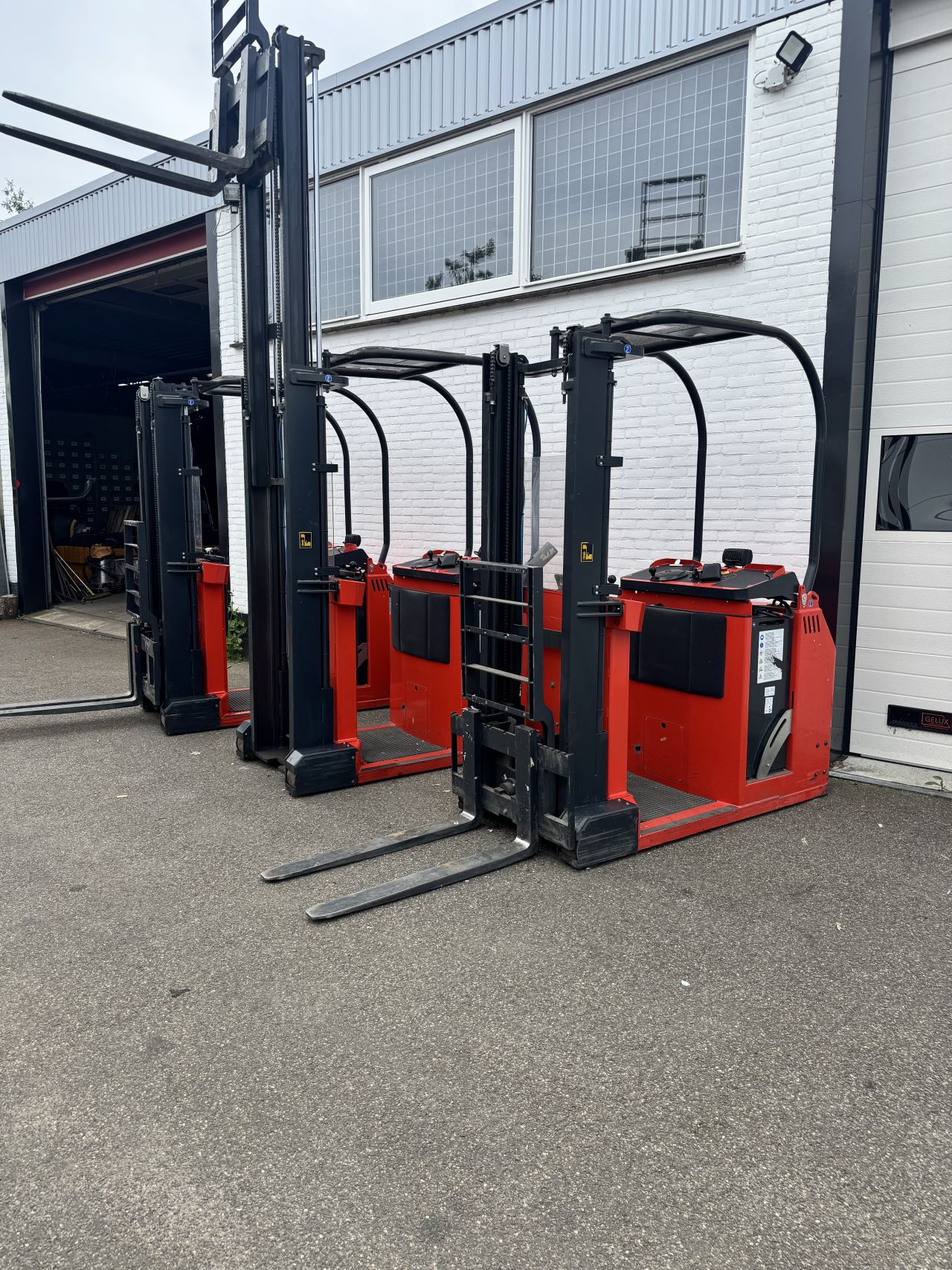 3-in -1 magazijntruck vrijdragend 1500kg 320cm (2019)