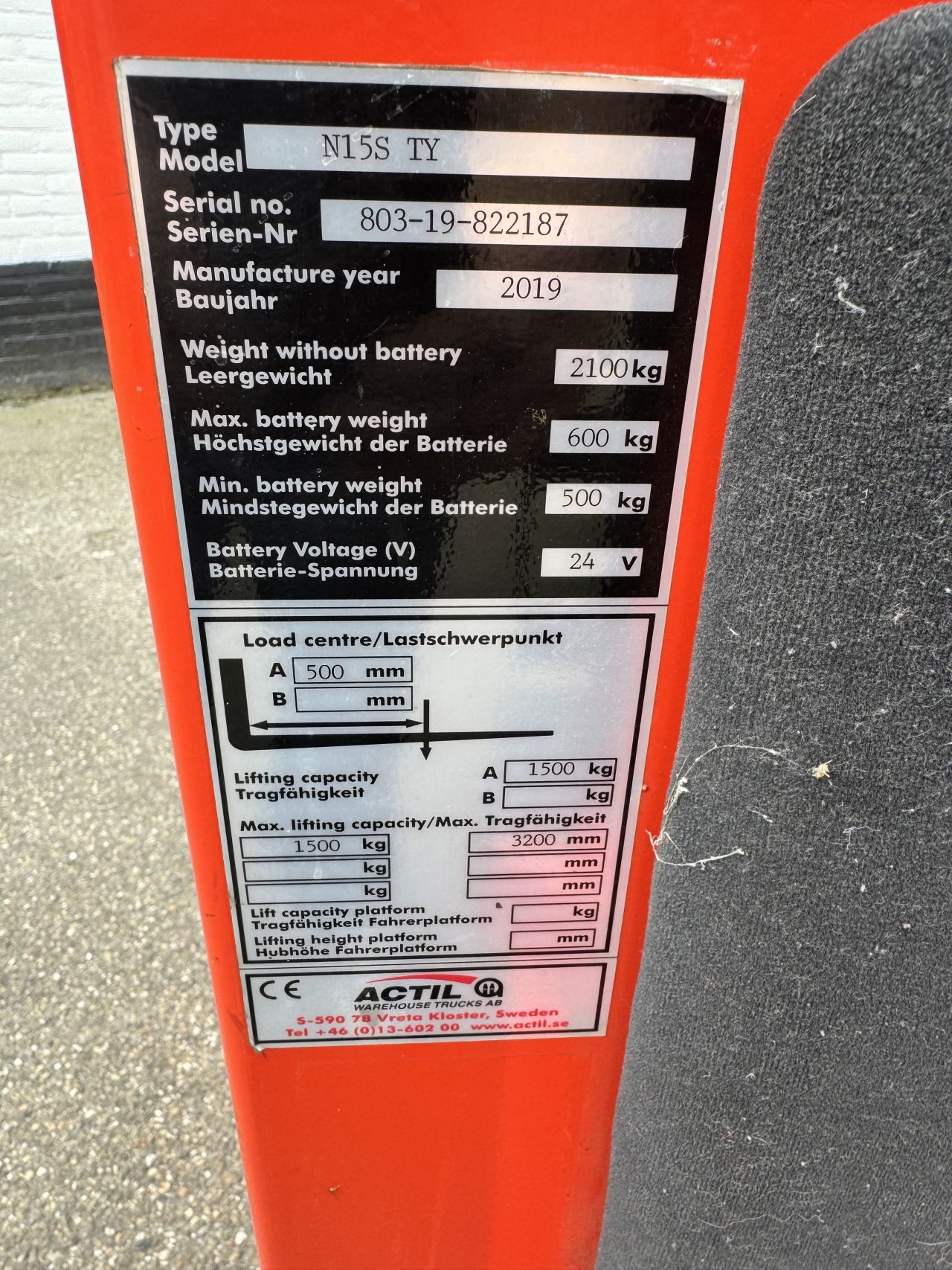 3-in -1 magazijntruck vrijdragend 1500kg 320cm (2019)
