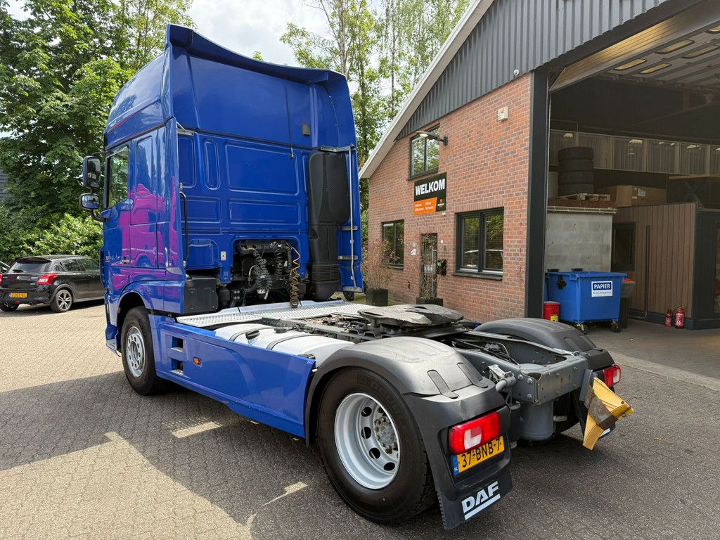 DAF XF 460 2X Tank Retarder Smarttacho 2 ACC NL Truck APK/TUV 11-2026