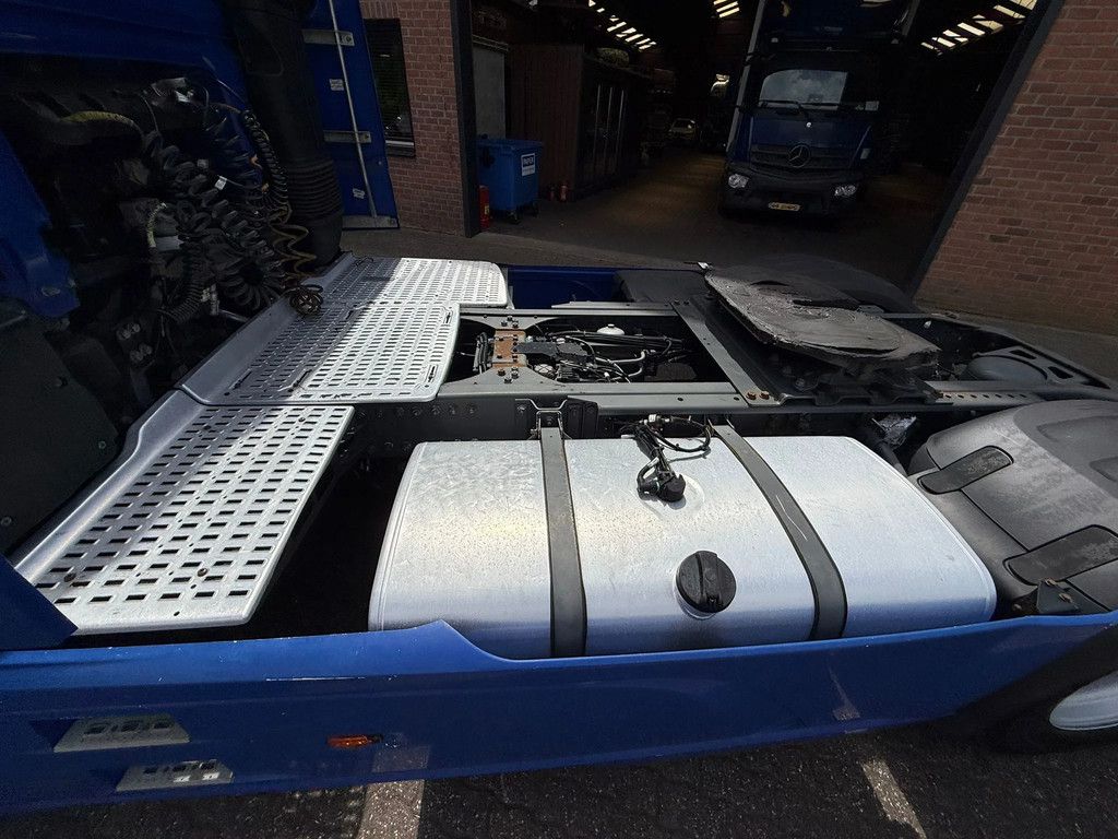 DAF XF 460 2X Tank Retarder Smarttacho 2 ACC NL Truck APK/TUV 11-2026