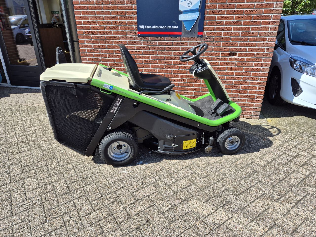 Etesia Hydro 80