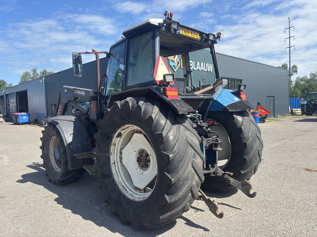 NEW HOLLAND 7840