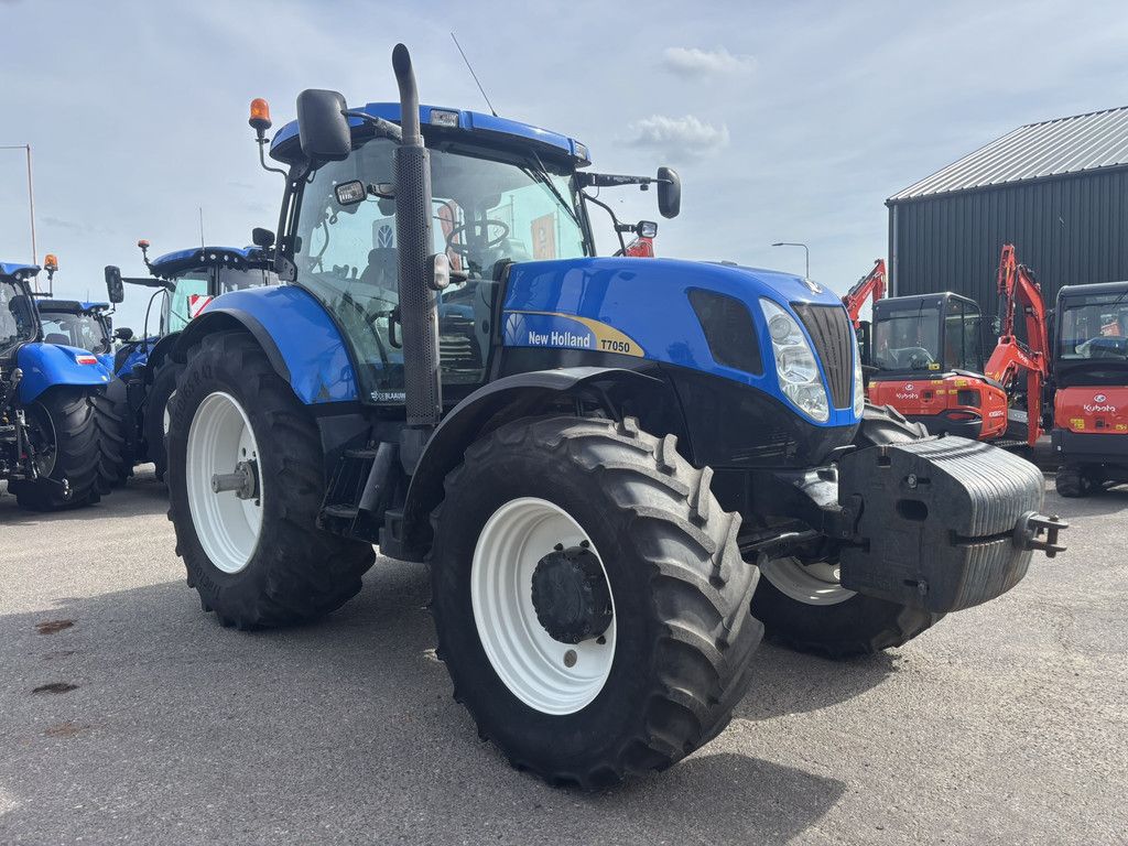 NEW HOLLAND T7050PC