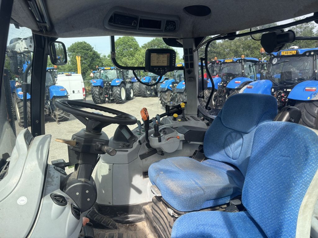 NEW HOLLAND T7050PC