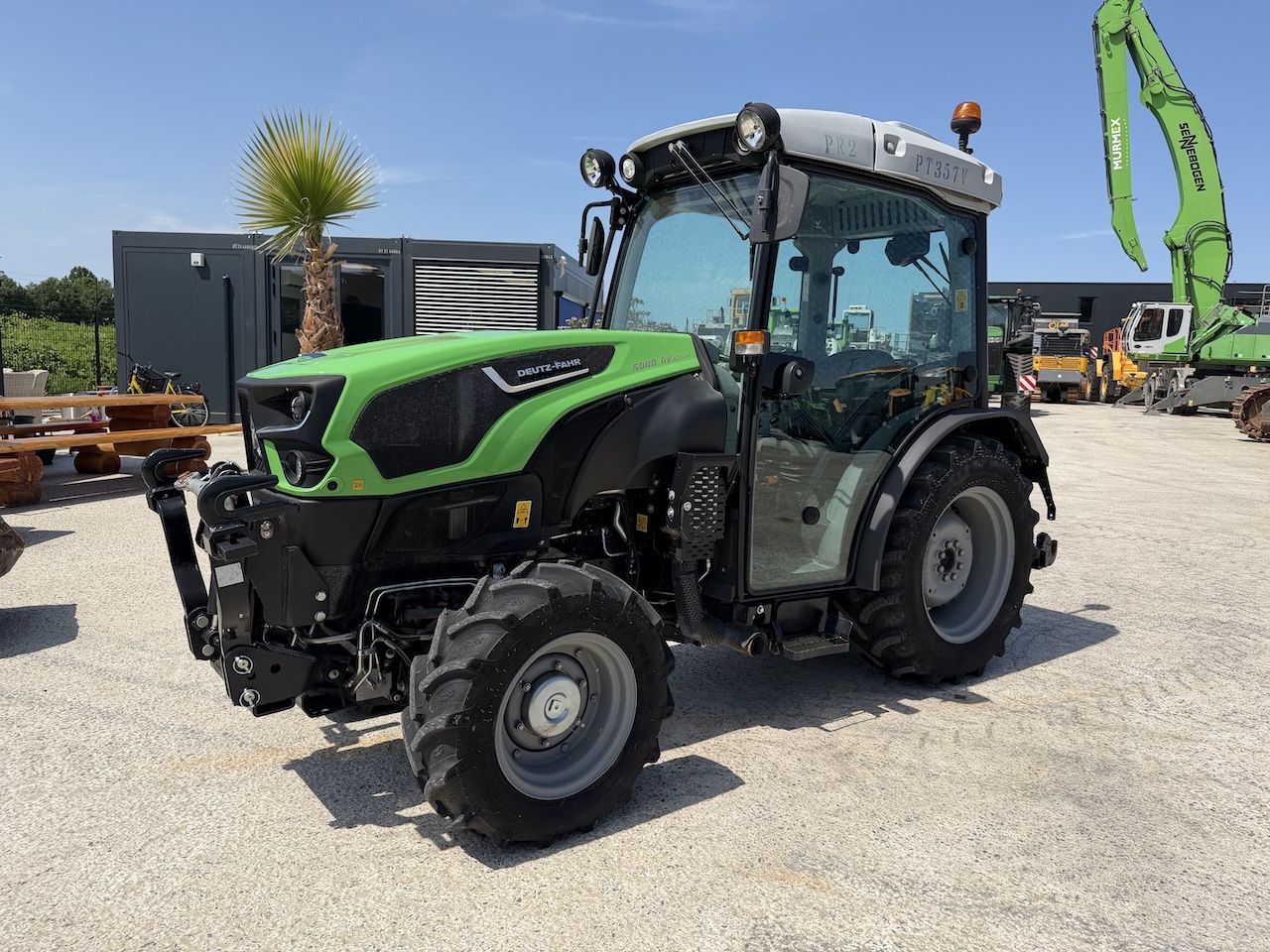 Deutz-Fahr 5080DV Ecoline smalspoortrekker