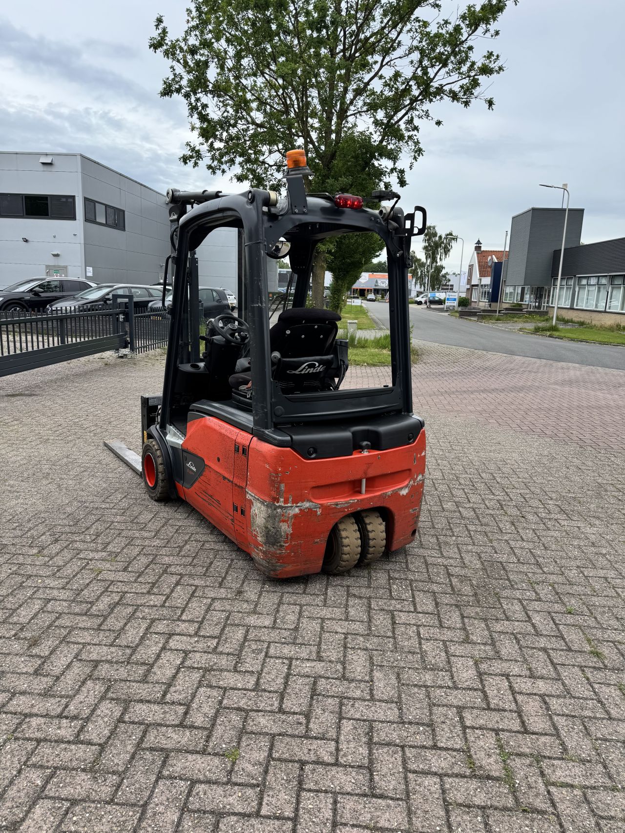 Linde E18 L-02 (2020) vorkenversteller freelift