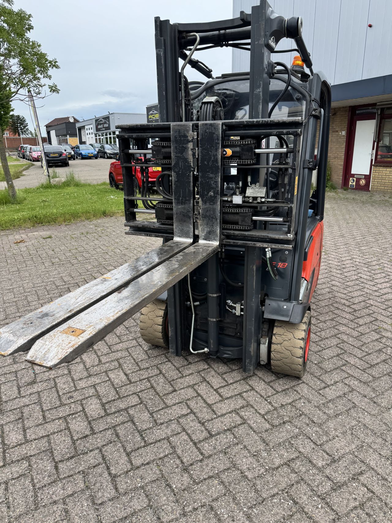 Linde E18 L-02 (2020) vorkenversteller freelift