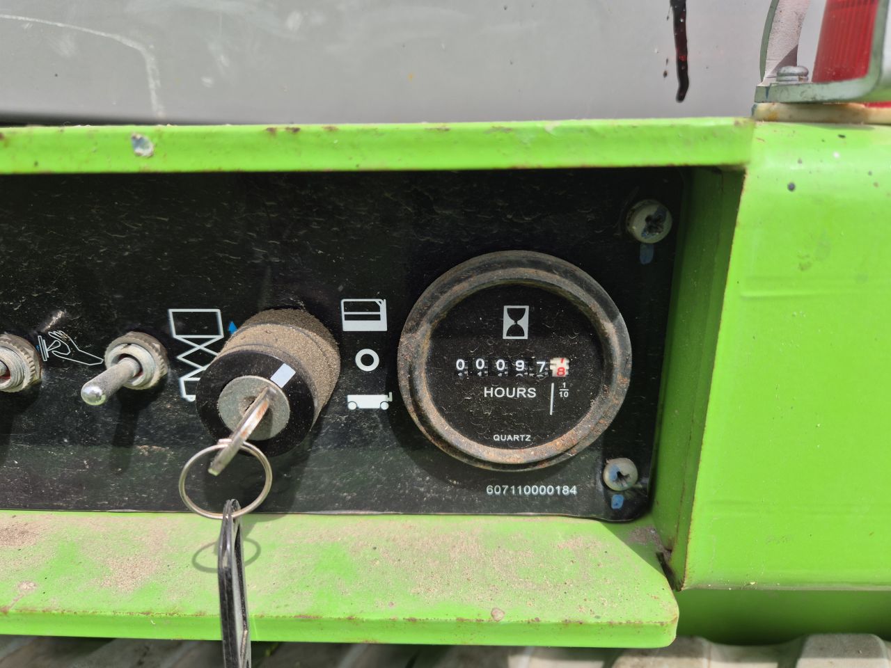 Fronteq FS0610T Schaar hoogwerker rups
